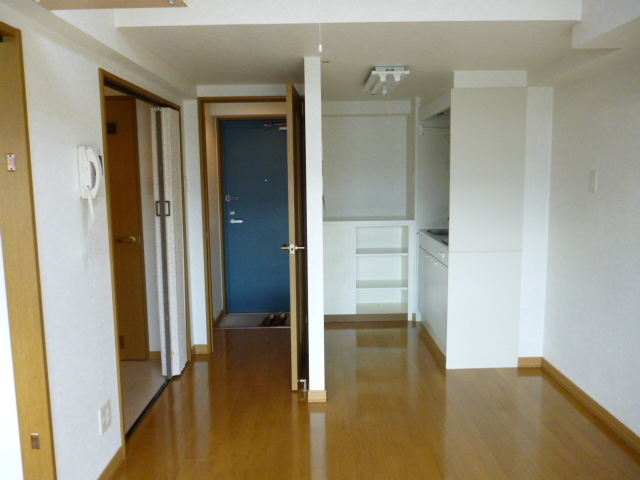 P1000893